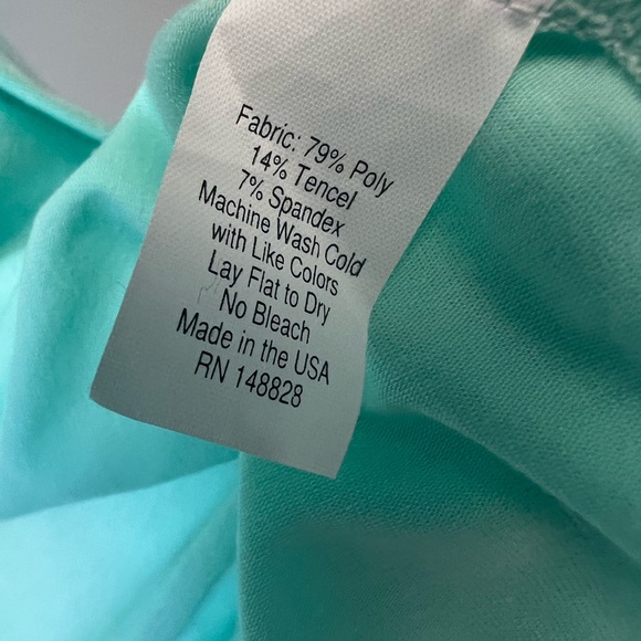 DYI green/blue tank with open back - Picture 3 of 3